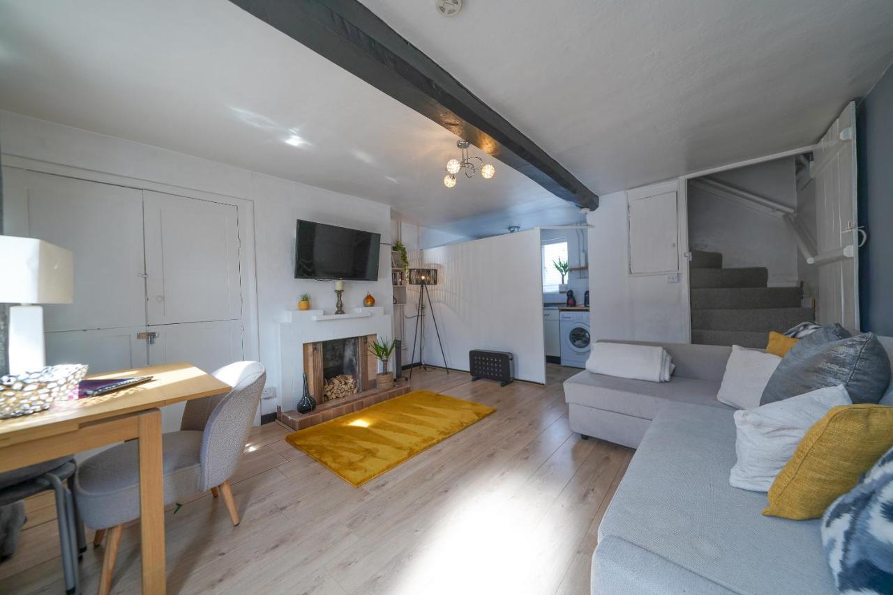 Capulet At Laburnum Cottages Stratford-upon-Avon Bagian luar foto